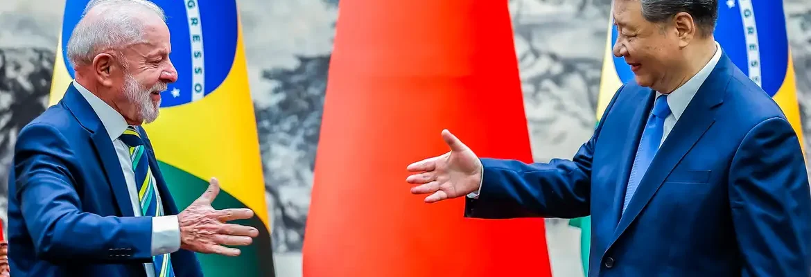 Brasil e China fazem declarações conjuntas sobre temas globais