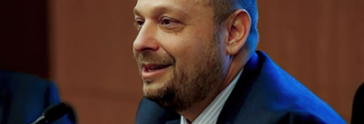 Lula escolhe procurador federal como novo presidente do INSS