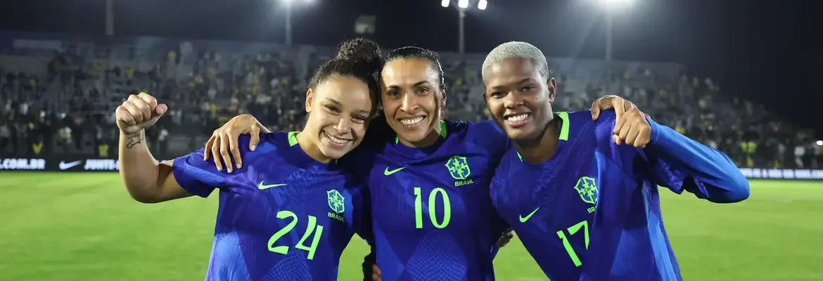 Seleção feminina assume quarta posição do ranking da Fifa