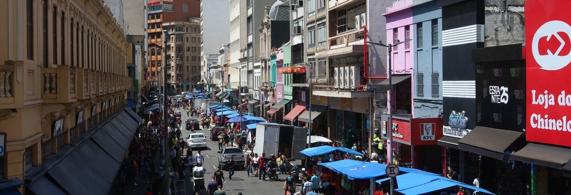 Comércio paulista fechou 3 mil vagas em março, diz FecomércioSP