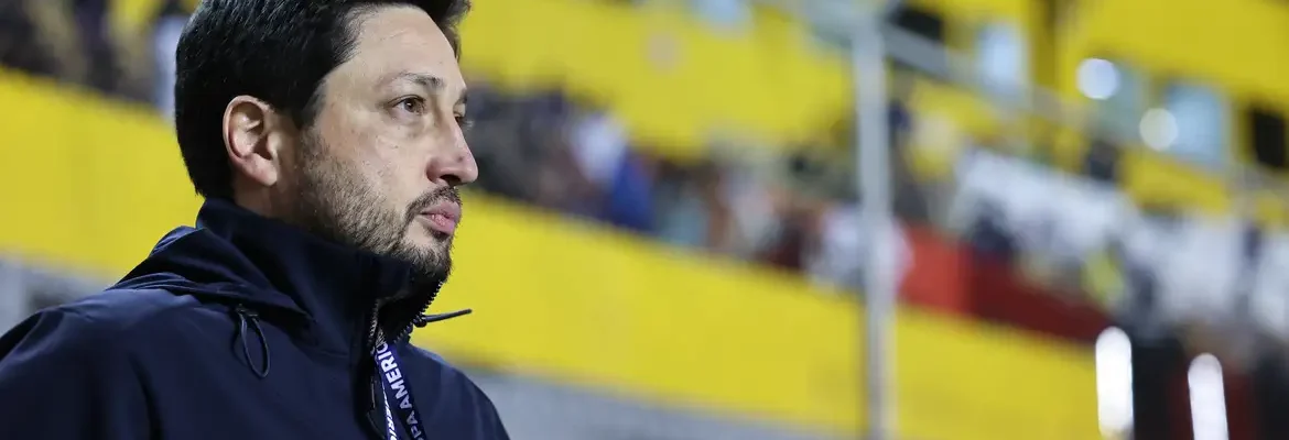 Adaptação à altitude refletirá no desempenho da seleção, diz Elias