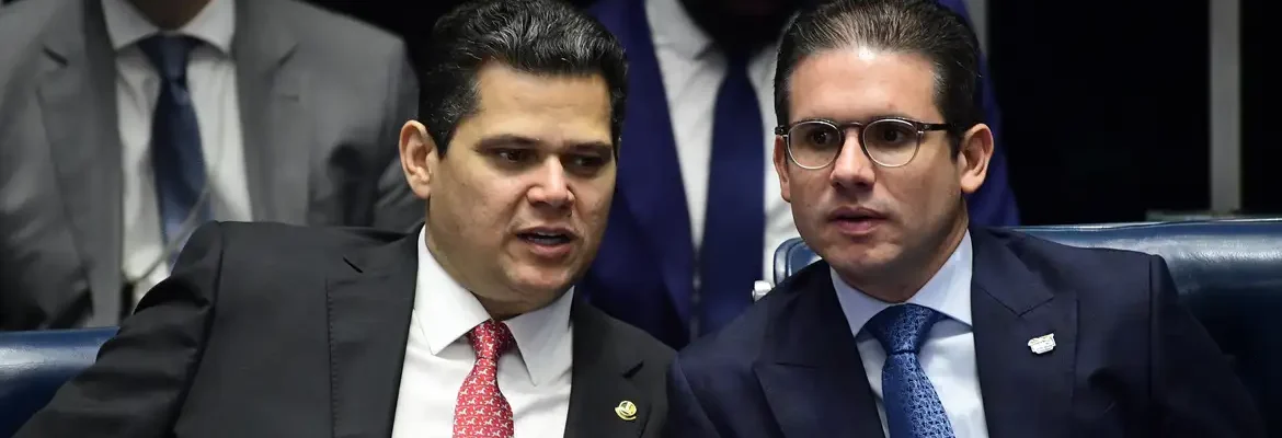 Chefes do Senado e da Câmara falam em união contra “agressão” dos EUA