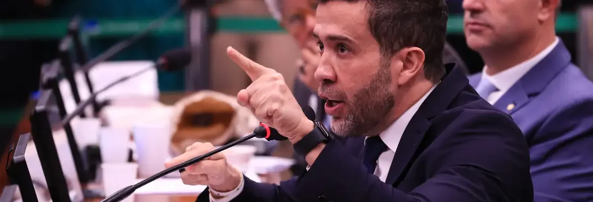 Janones é suspenso por três meses em Conselho de Ética da Câmara