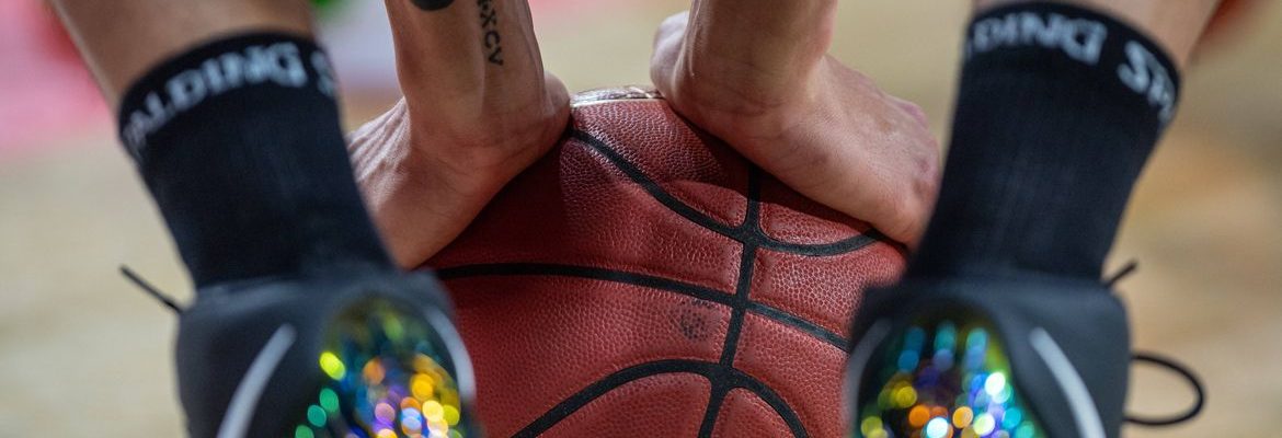 Basquete: Brasil perde para Estados Unidos na Americup