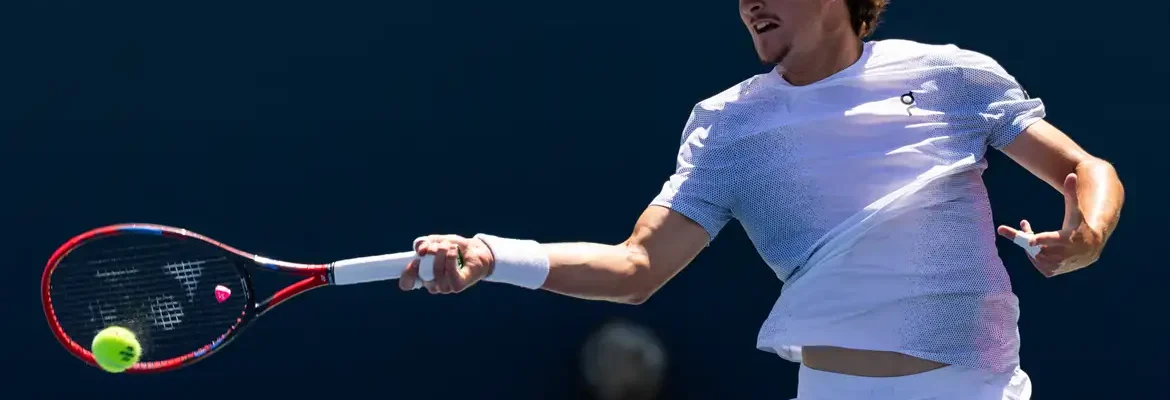 João Fonseca é superado por número 22 do mundo e se despede do US Open