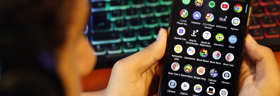 Senado votará projeto contra adultização de crianças nas redes