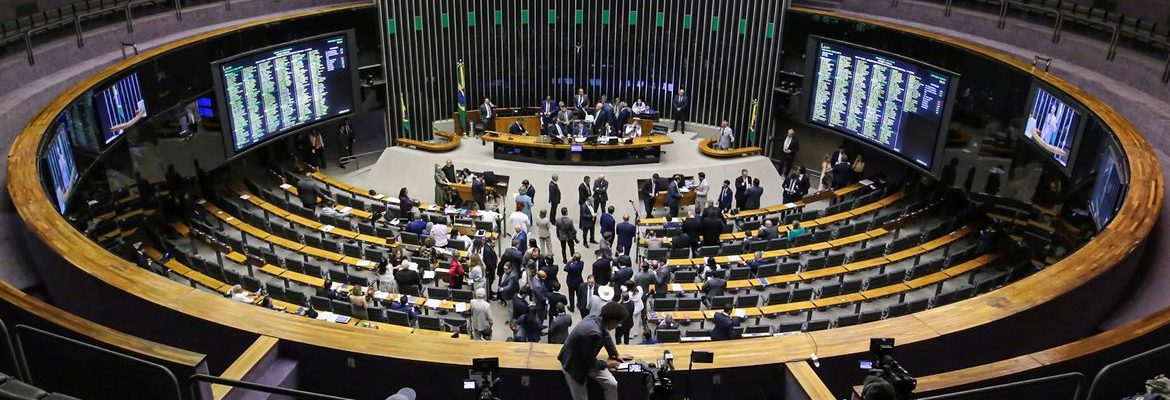 PL que isenta IR até R$ 5 mil será votado na quarta, 1º de outubro