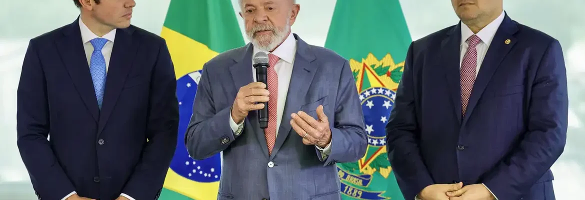 Lula discute pautas do governo em encontro com Motta e Alcolumbre