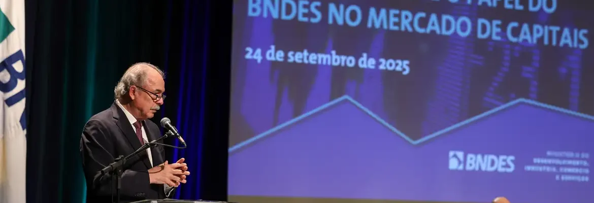Mercadante defende democratizar acesso ao mercado de capitais