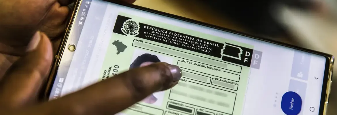 Governo lança consulta sobre fim da exigência de autoescola para CNH