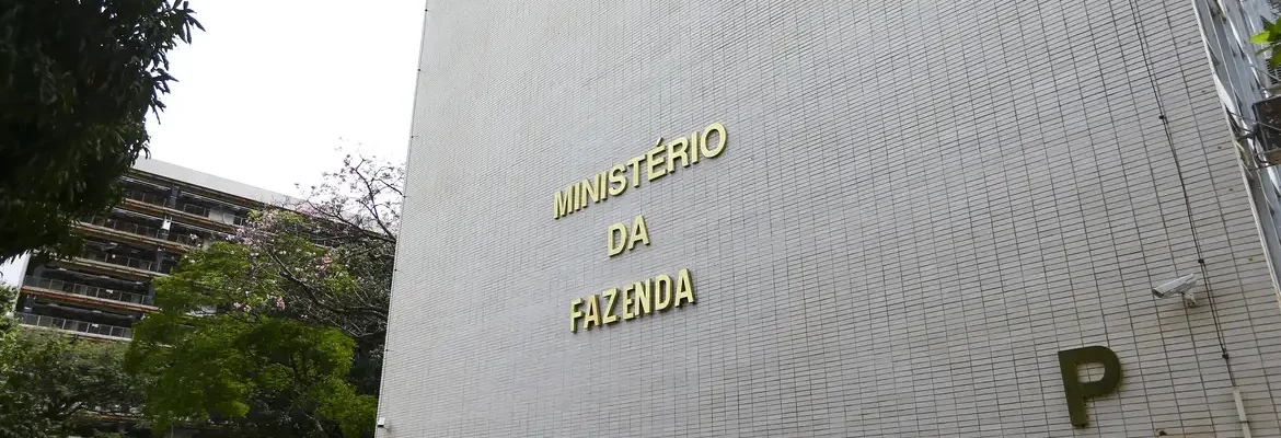 Brasil capta US$ 4,5 bilhões em títulos no mercado internacional
